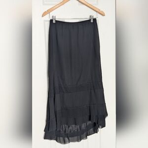 Women's Black Lined & Elastic Waist High-Low/Mullet Maxi Skirt